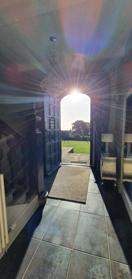 Kemeys Folly Villa Newport  Exterior photo